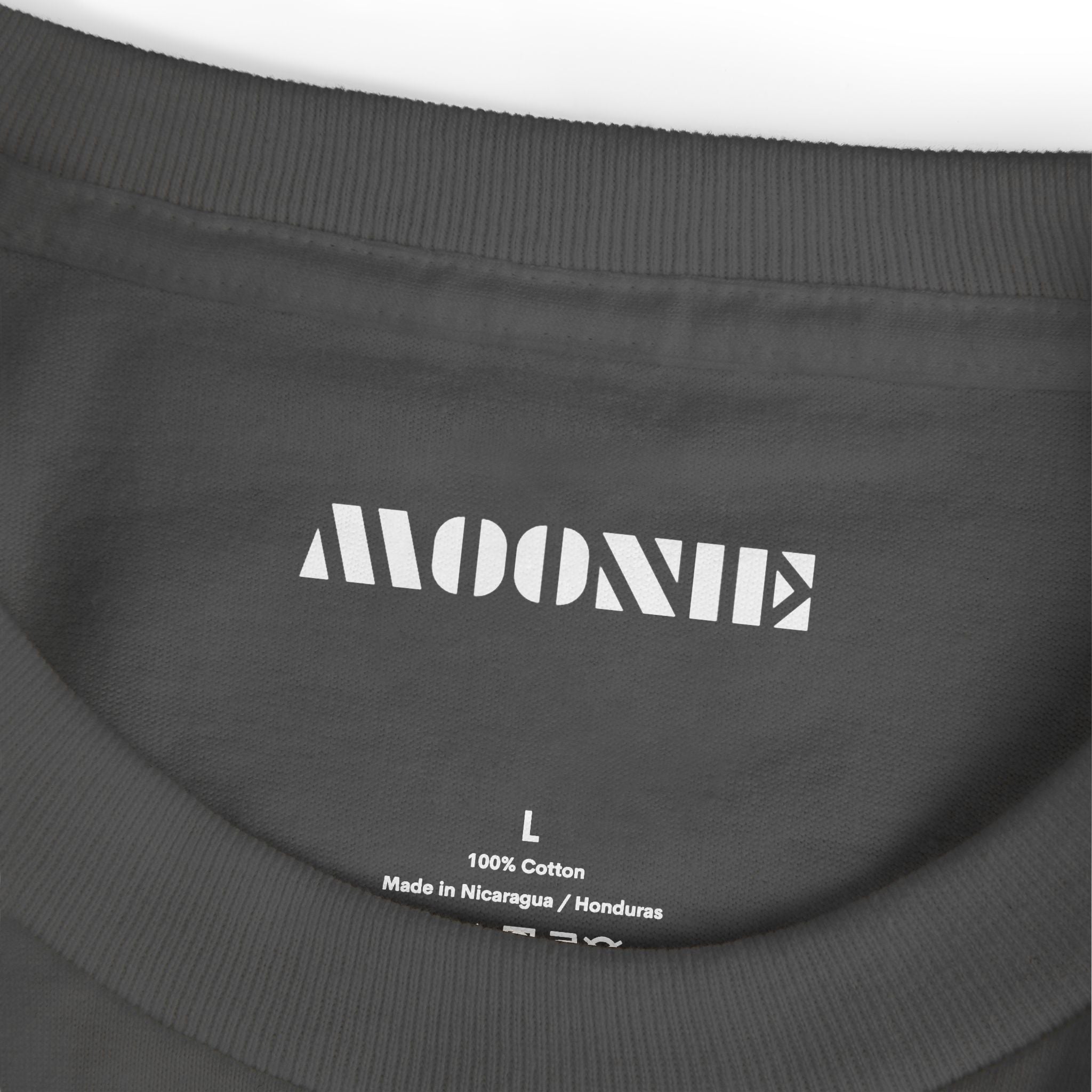 Garment-Dyed Cotton Tee | Solid Experience | Moonie