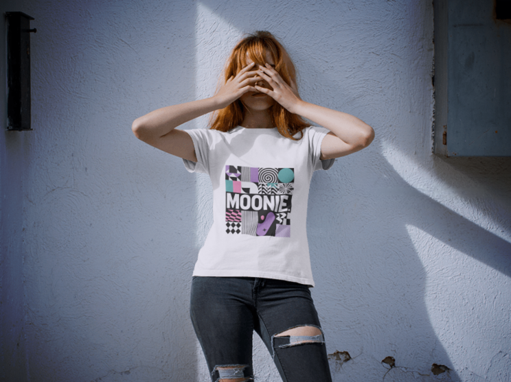 Moonie Unisex Softstyle Tee – Abstract Illusion